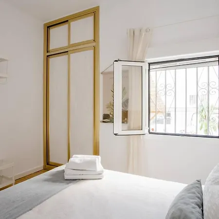 Garcia Rooms By Cadiz Time Готель типу 