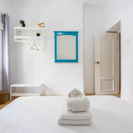 Garcia Rooms By Cadiz Time Готель типу 