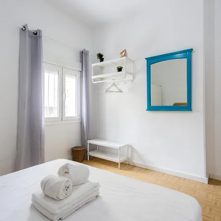Garcia Rooms By Cadiz Time Готель типу 