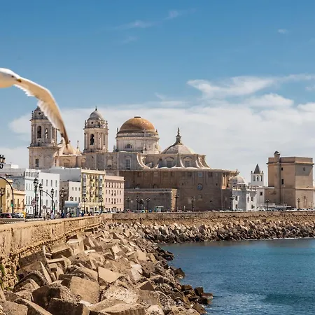 Garcia By Time Bed & Breakfast Cadice